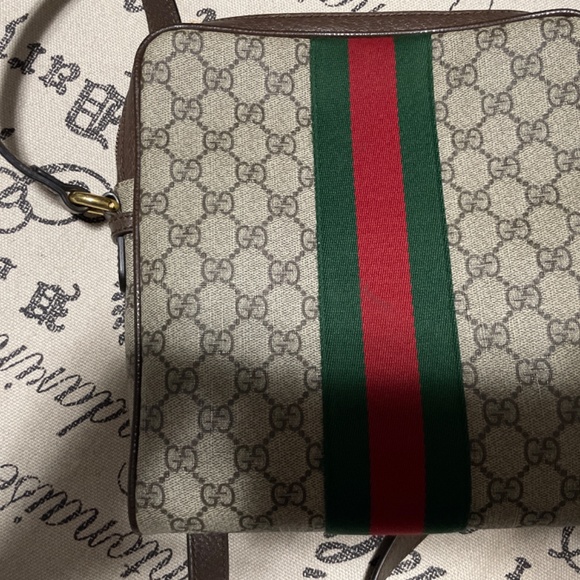 Gucci messenger bag - Picture 2 of 4